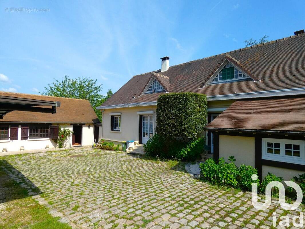 Photo 1 - Maison à ORGERUS