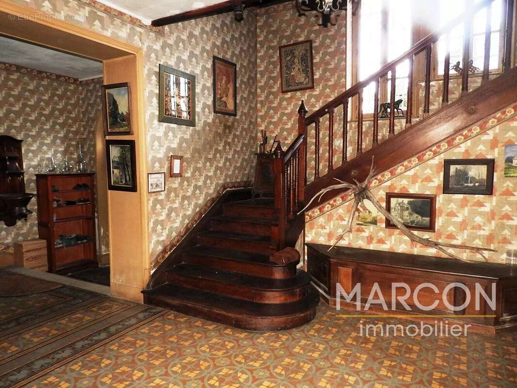 Maison à AUBUSSON