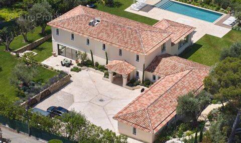 Maison à MOUGINS