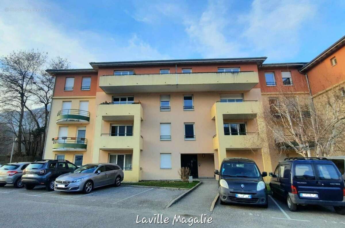 Appartement à ALBERTVILLE