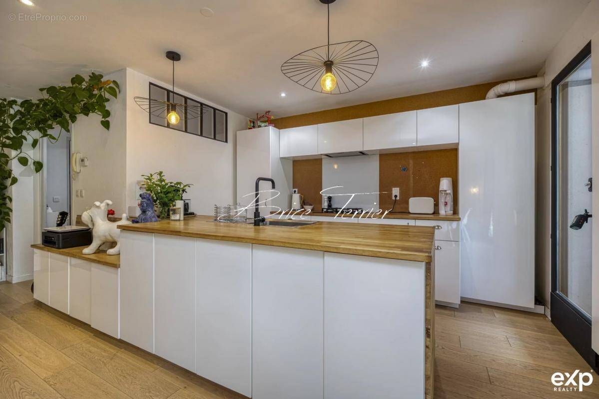 Appartement à SEVRIER