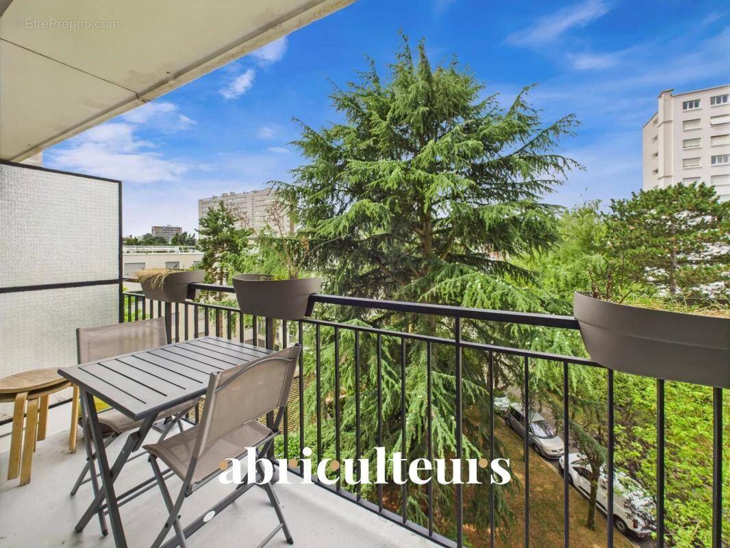 Appartement à CHATILLON