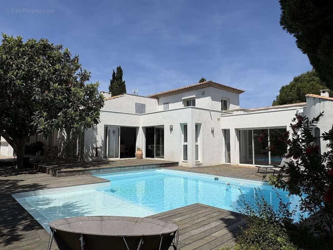 Maison à BALARUC-LE-VIEUX