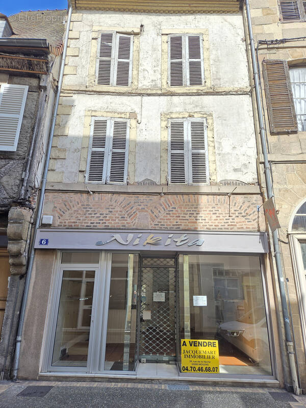 Appartement à MOULINS