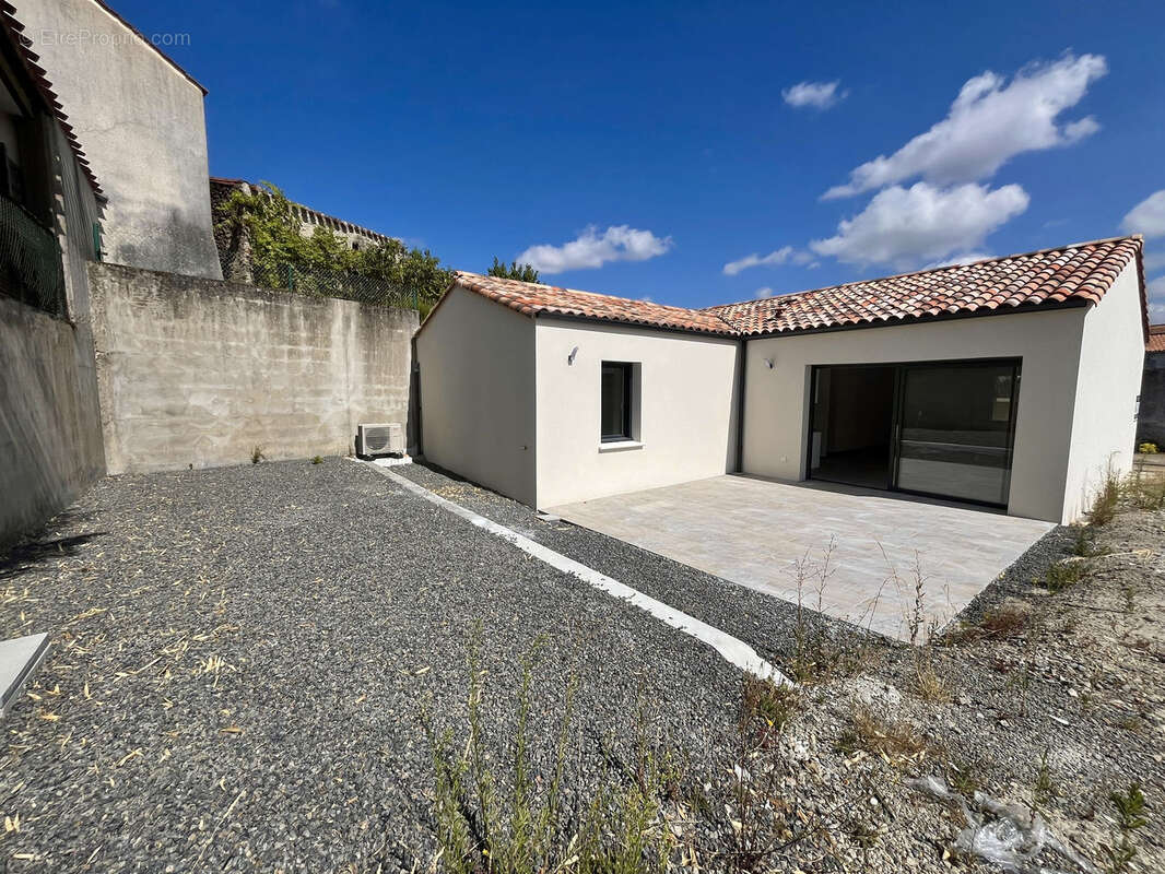 Maison à LA CHAIZE-GIRAUD