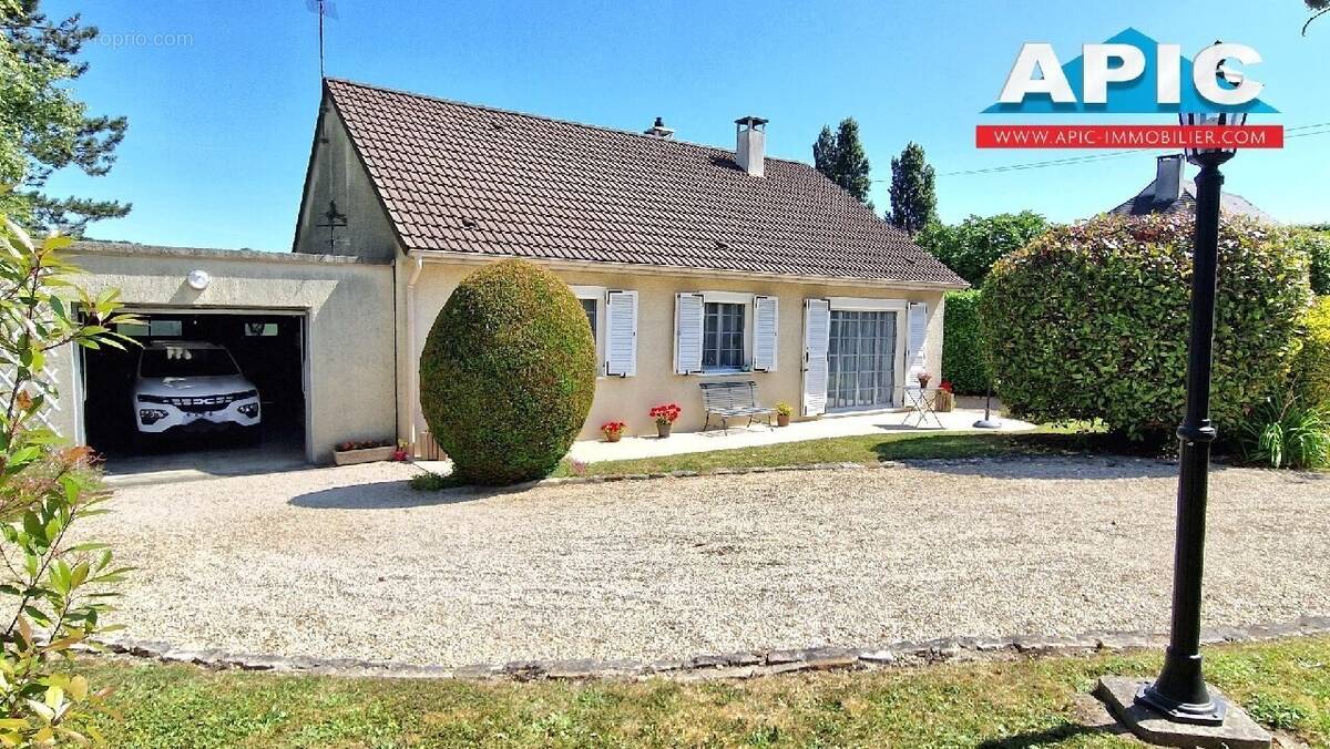 Maison à GROSLAY