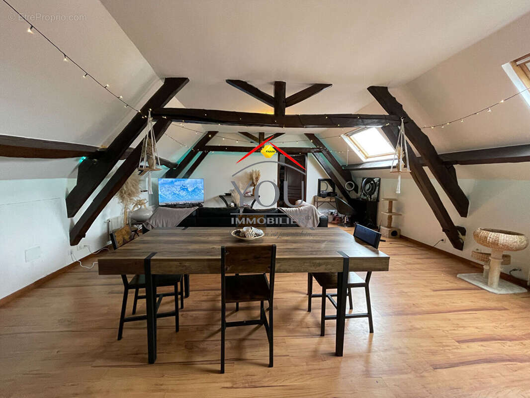 Appartement à SAINTE-GENEVIEVE