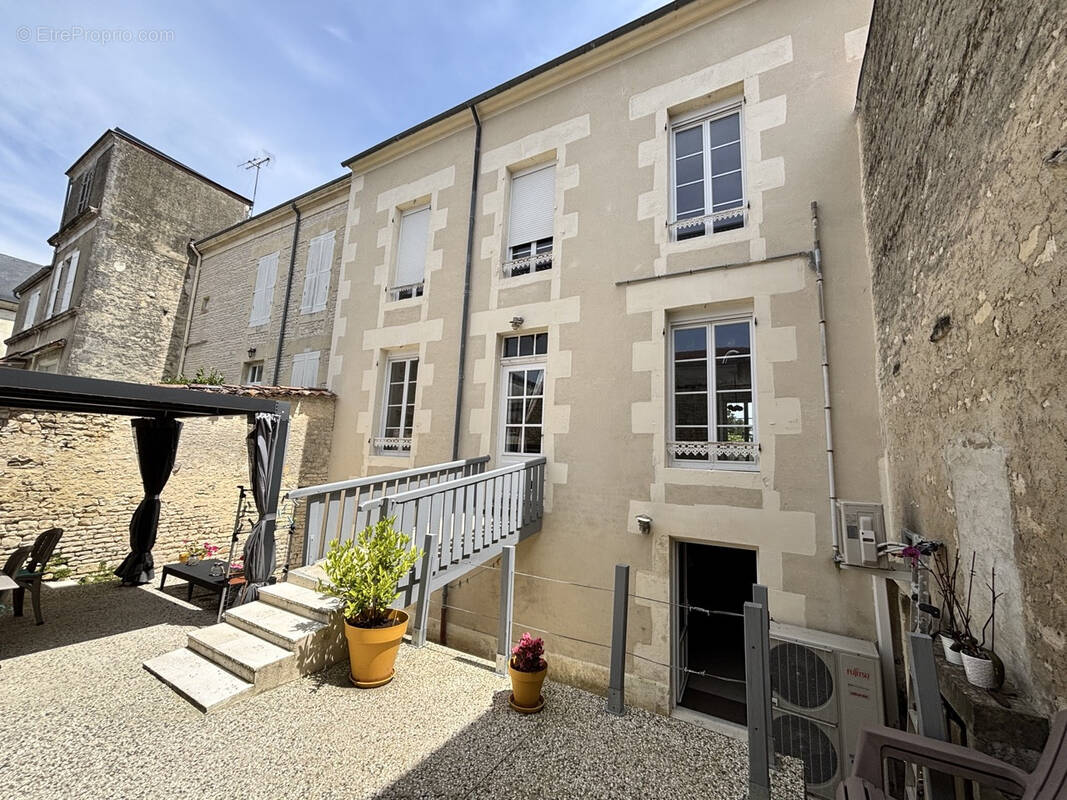 Maison à MATHA