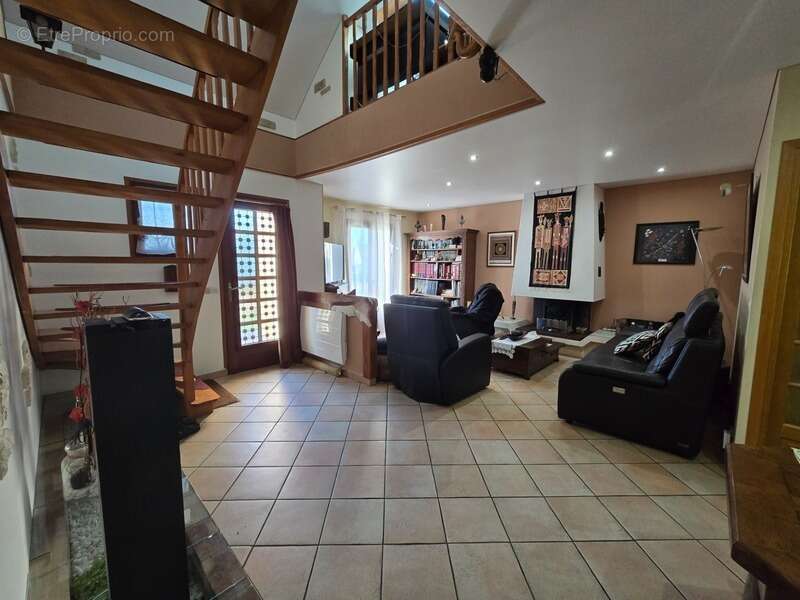 Maison à BALLAINVILLIERS
