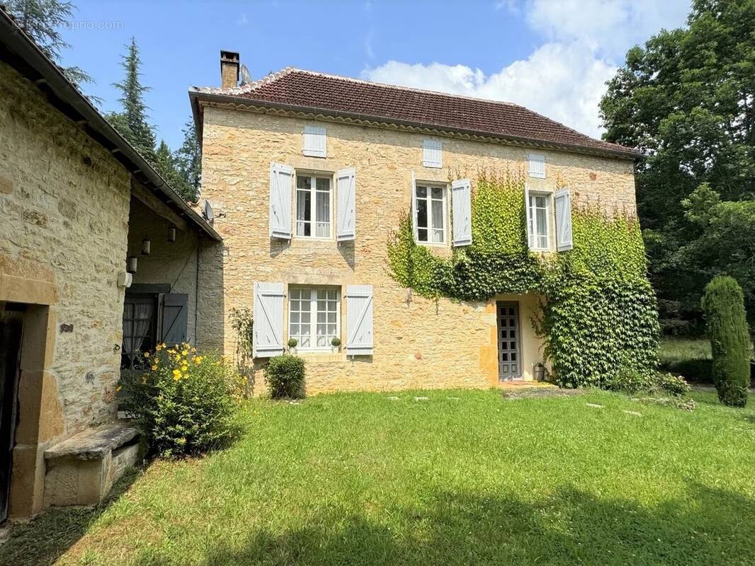 Maison à CAZALS