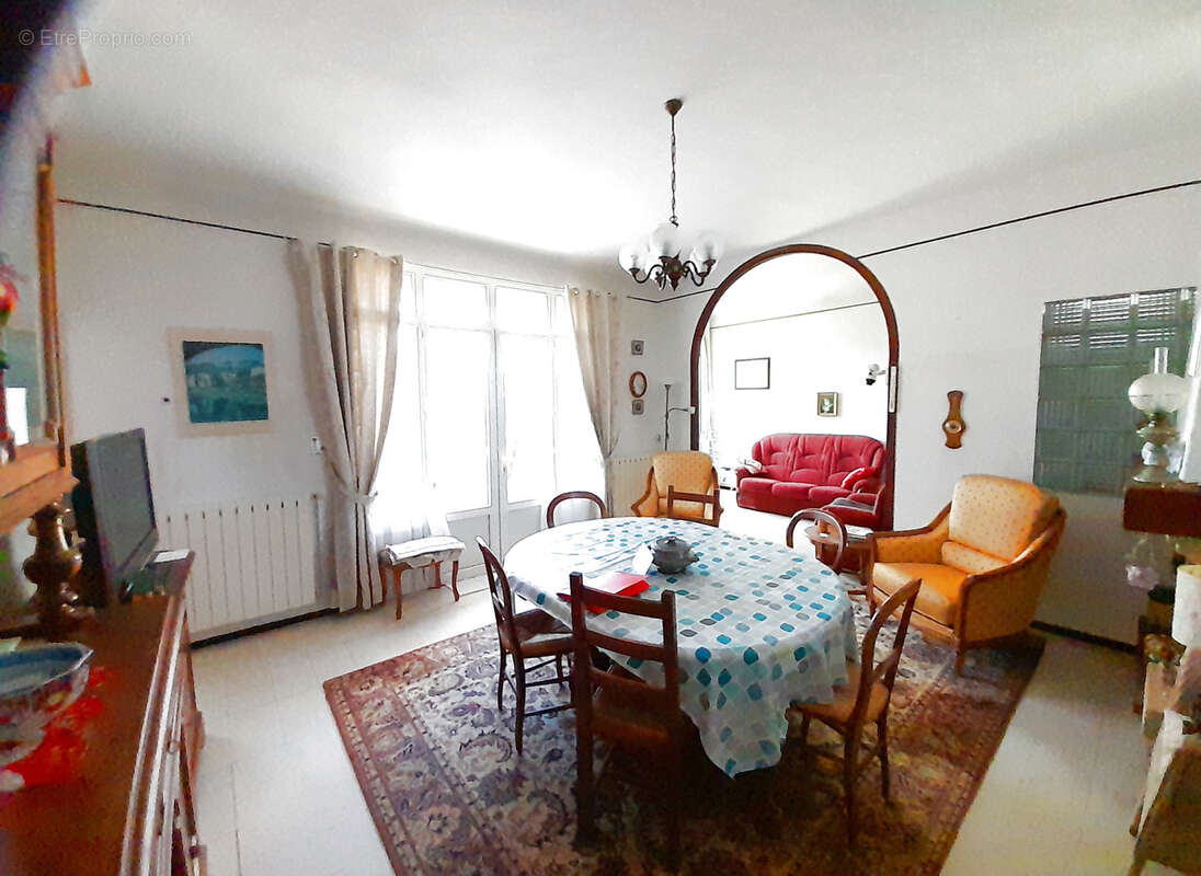 Maison à SAUVE