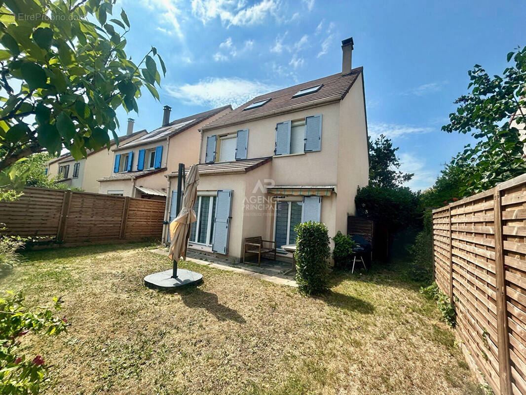 Maison à ACHERES