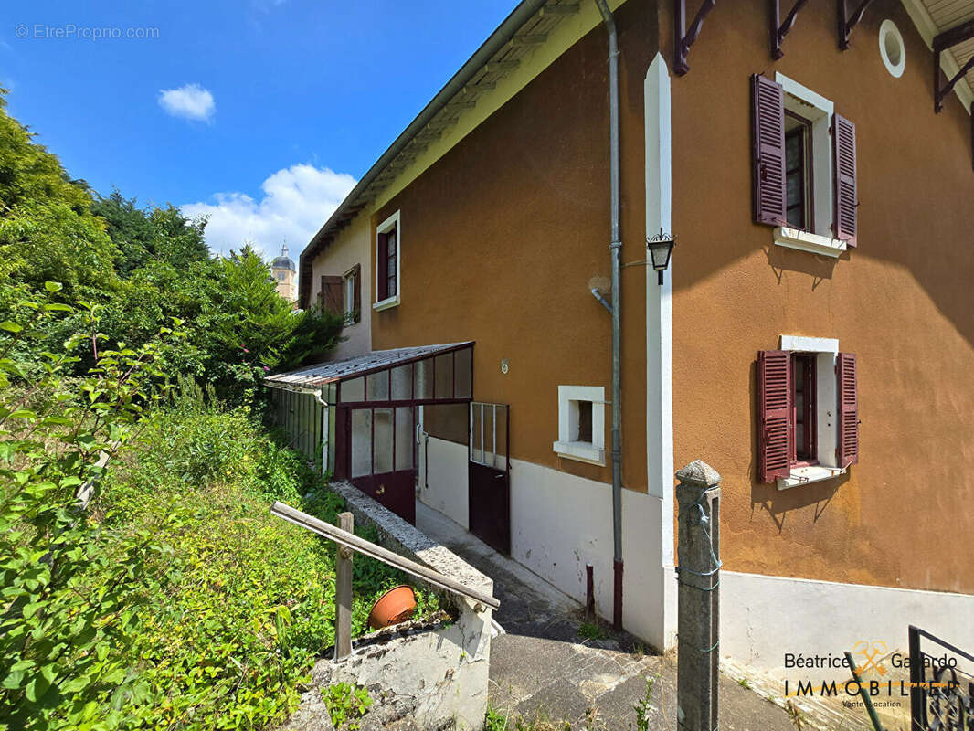 Maison à GRANDRIS