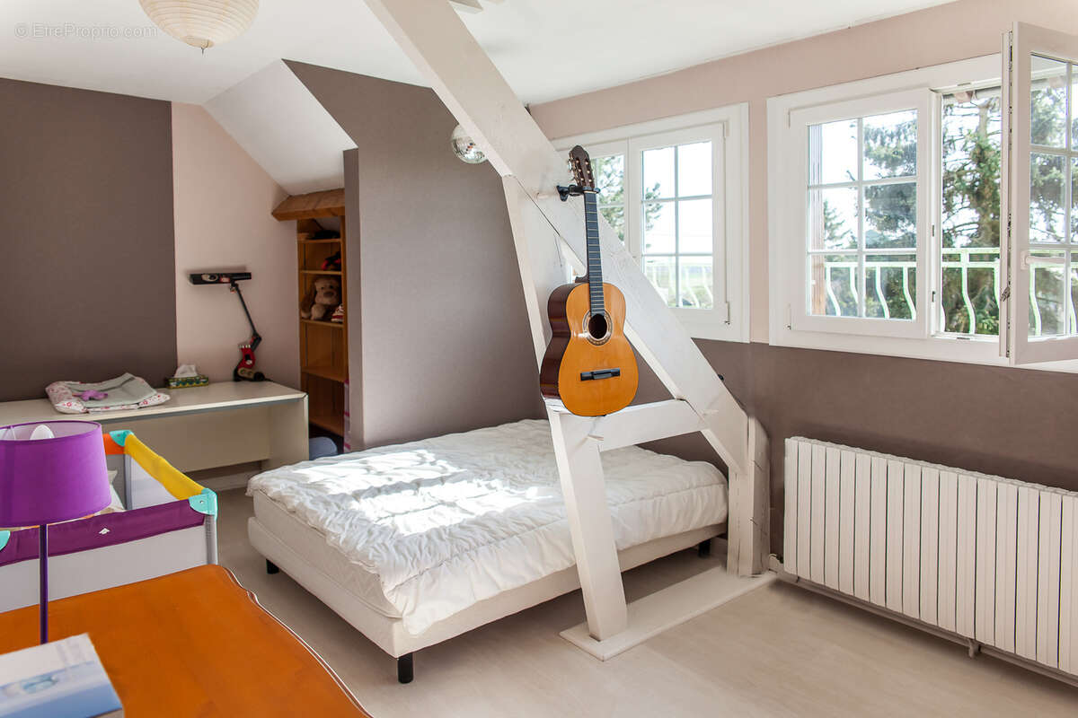 Maison à BREVAL