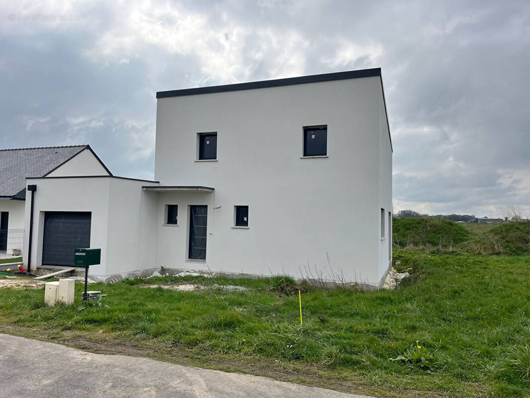 Maison à BULEON