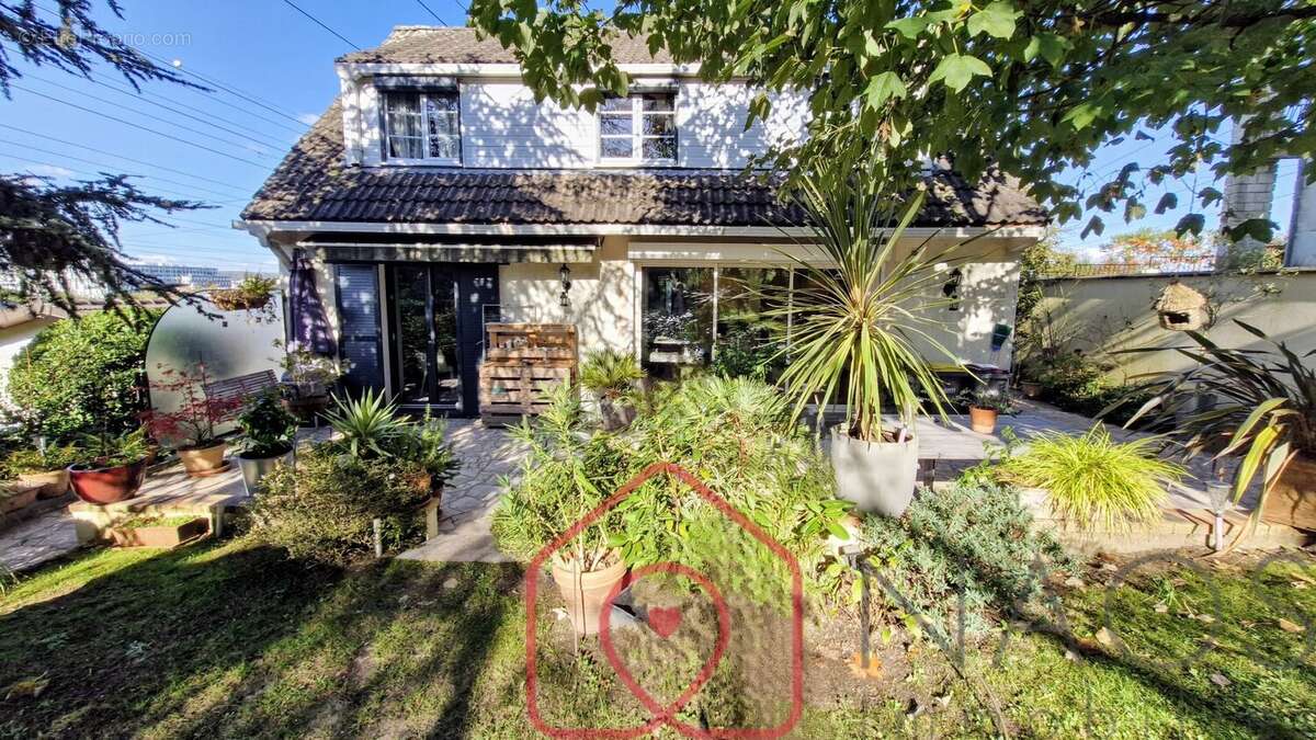 Maison à CHAMPLAN