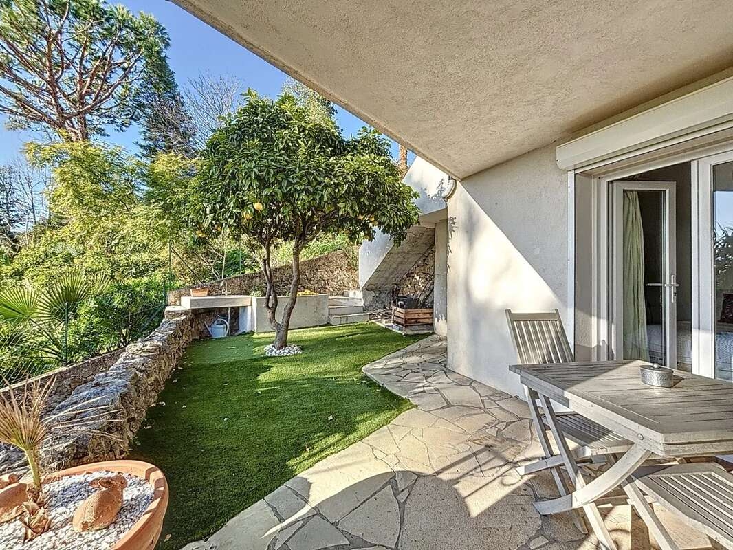 Maison à VALLAURIS