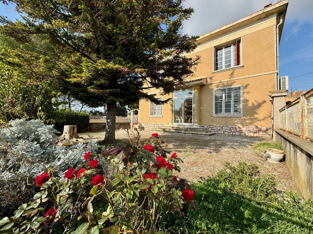 Maison à VAISON-LA-ROMAINE