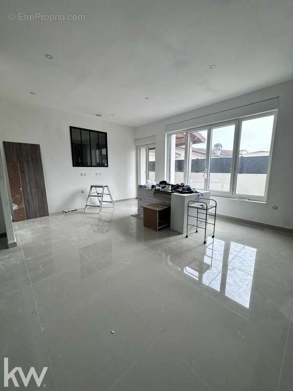 Appartement à LA VERPILLIERE