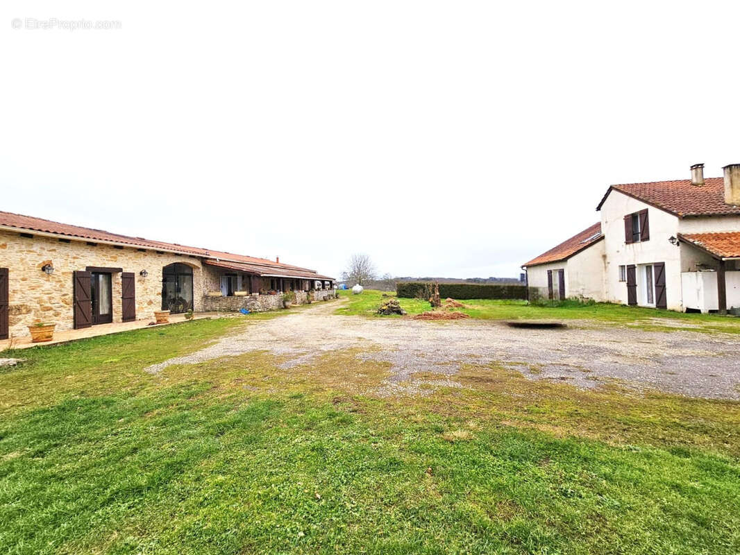 Maison à SOTURAC