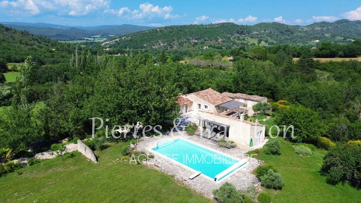 Maison à CERESTE