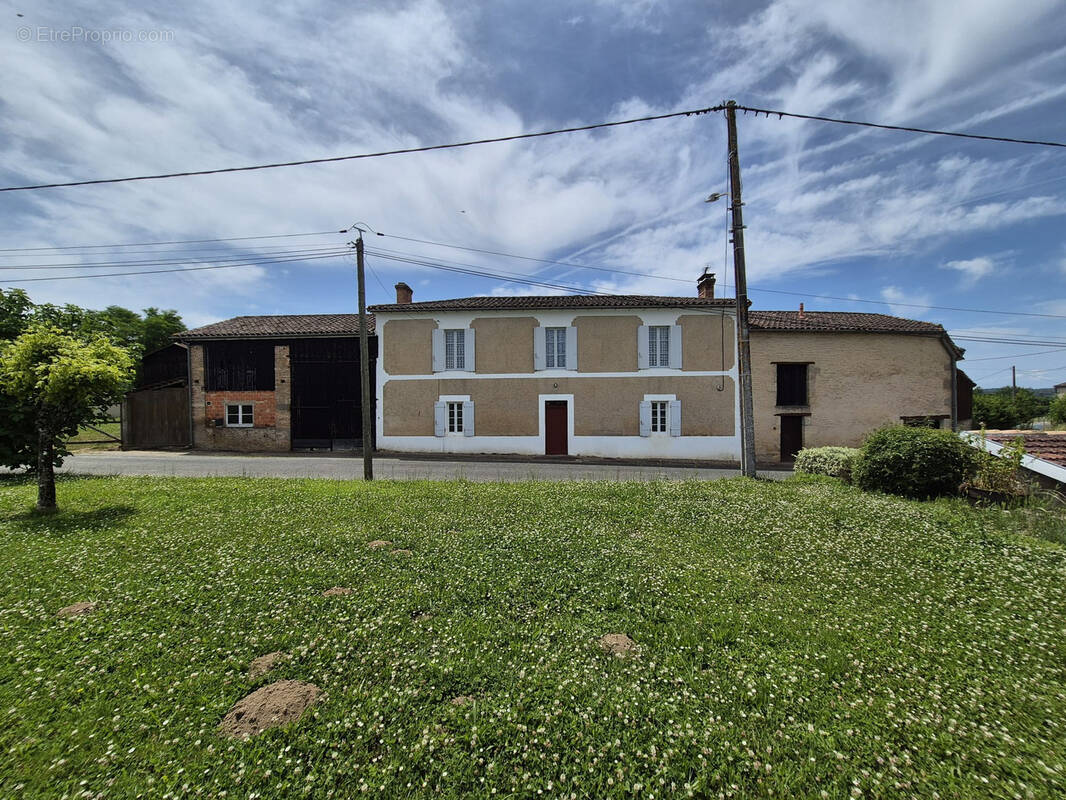 Maison à LOUBENS