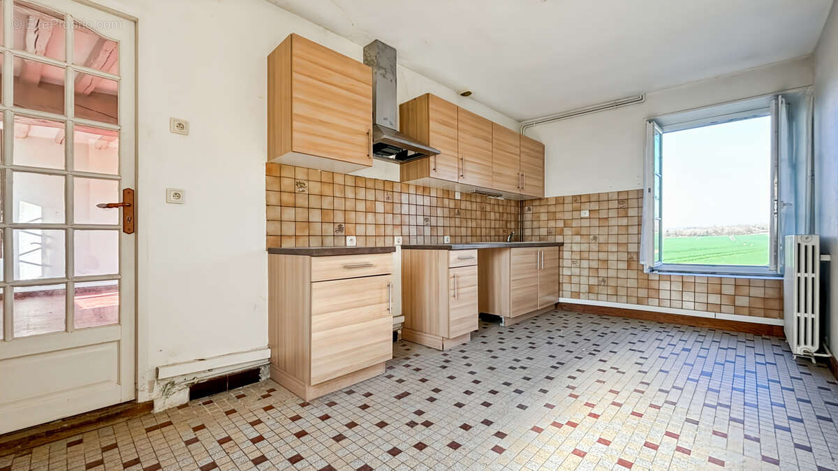 Maison à ETAMPES