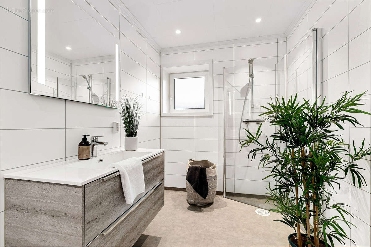 Appartement à SAINT-OUEN