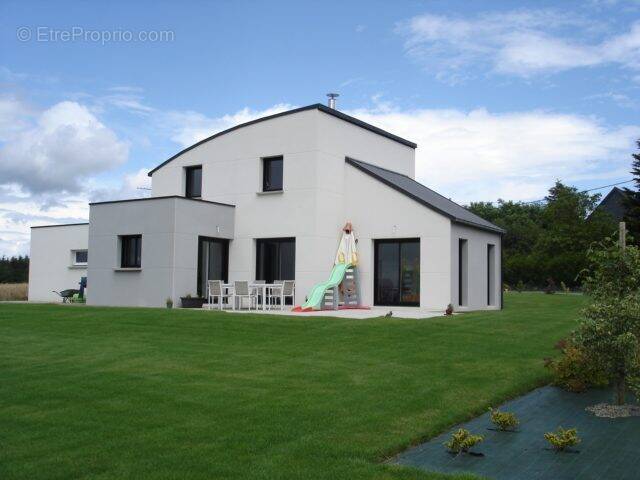 Maison à INGRE