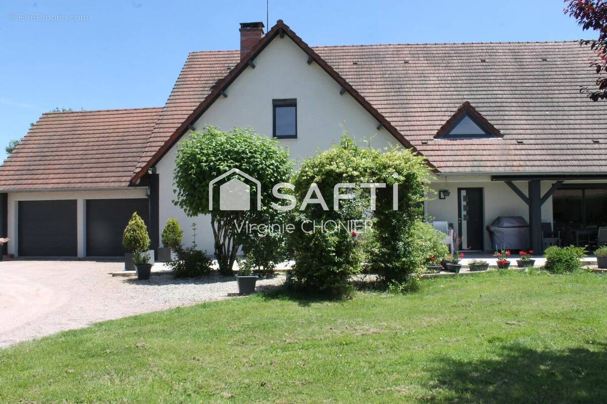 Photo 1 - Maison à VENDAT