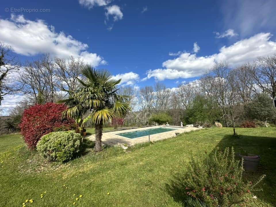 Maison à BELVES
