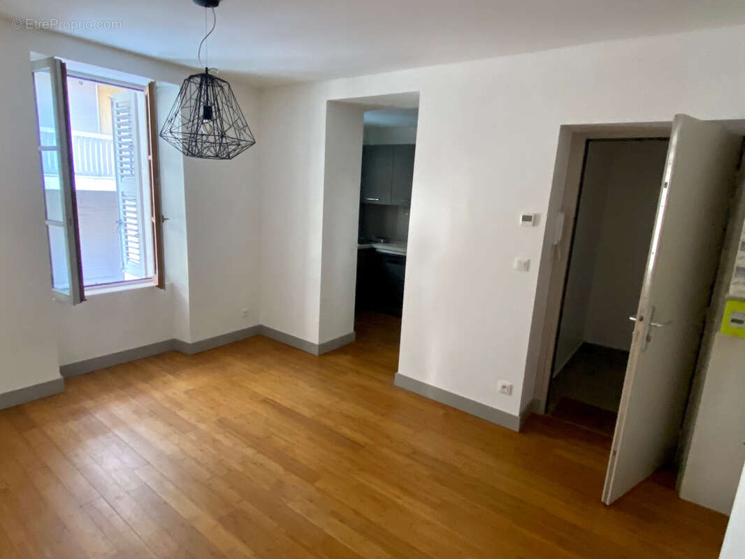 Appartement à AIX-LES-BAINS
