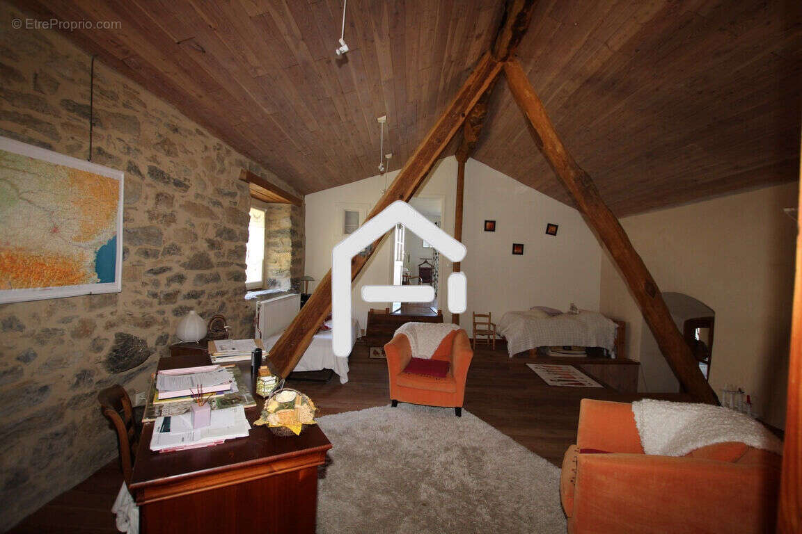 Maison à LA BASTIDE-DE-SEROU
