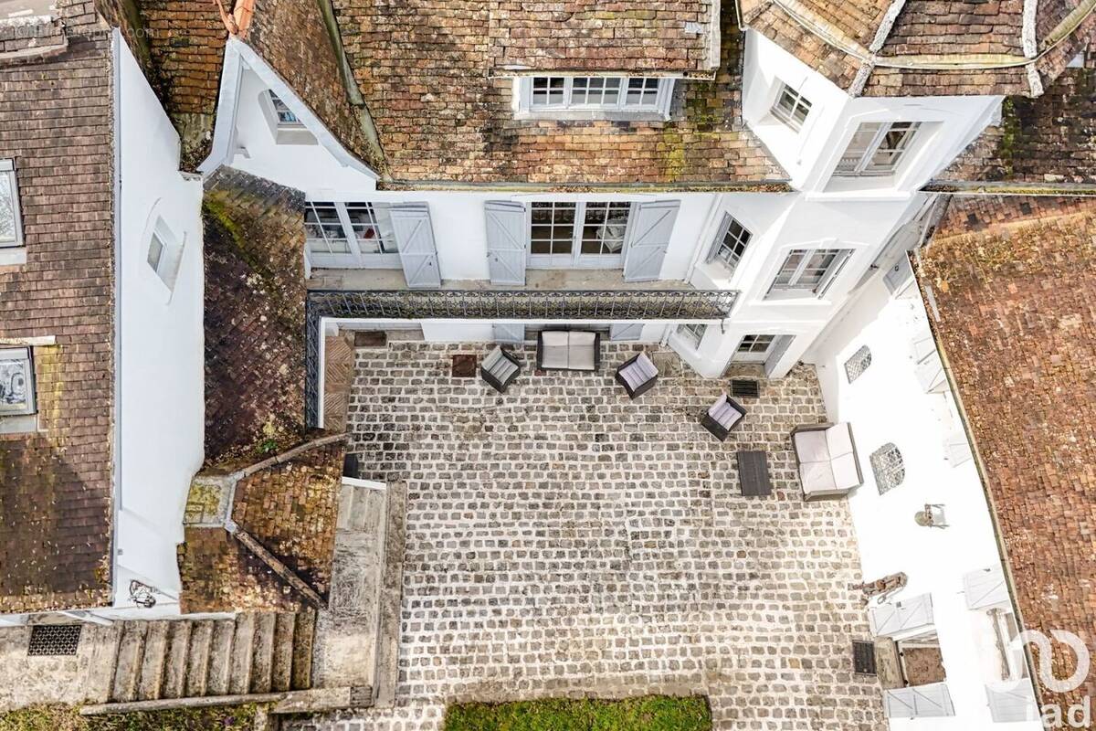 Photo 1 - Maison à HARDRICOURT