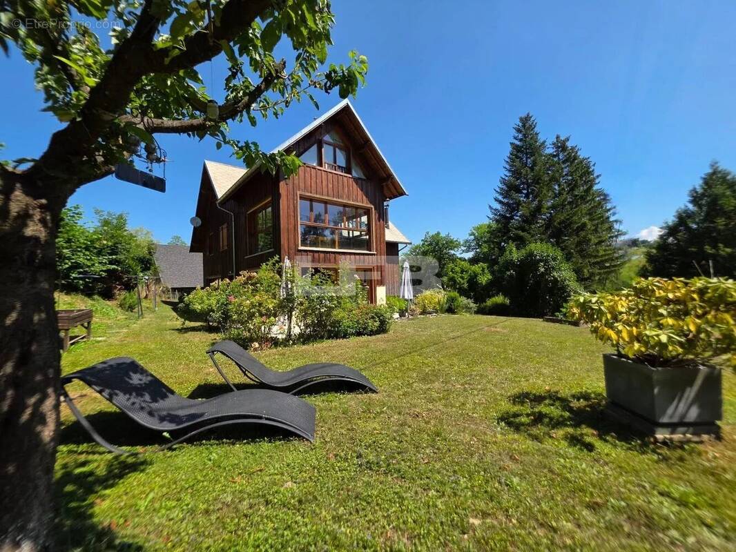Maison à MASSINGY