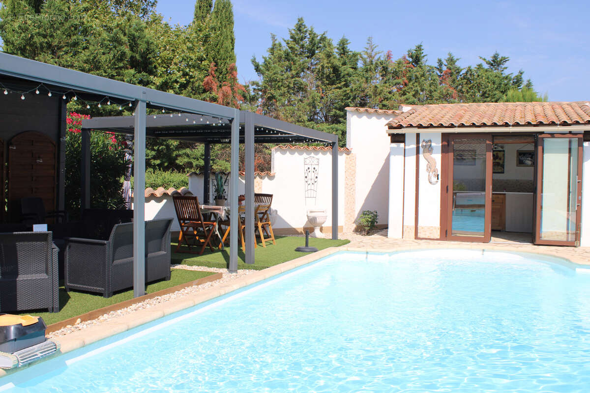 Maison à LEDENON