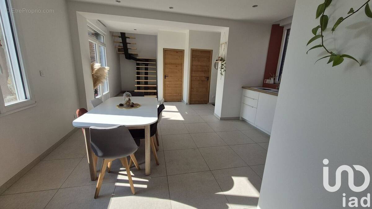 Photo 1 - Maison à ABBEVILLE