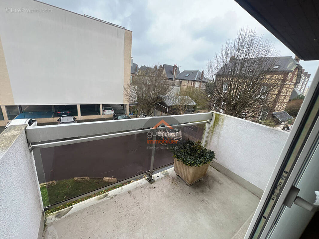 Appartement à LE PETIT-QUEVILLY