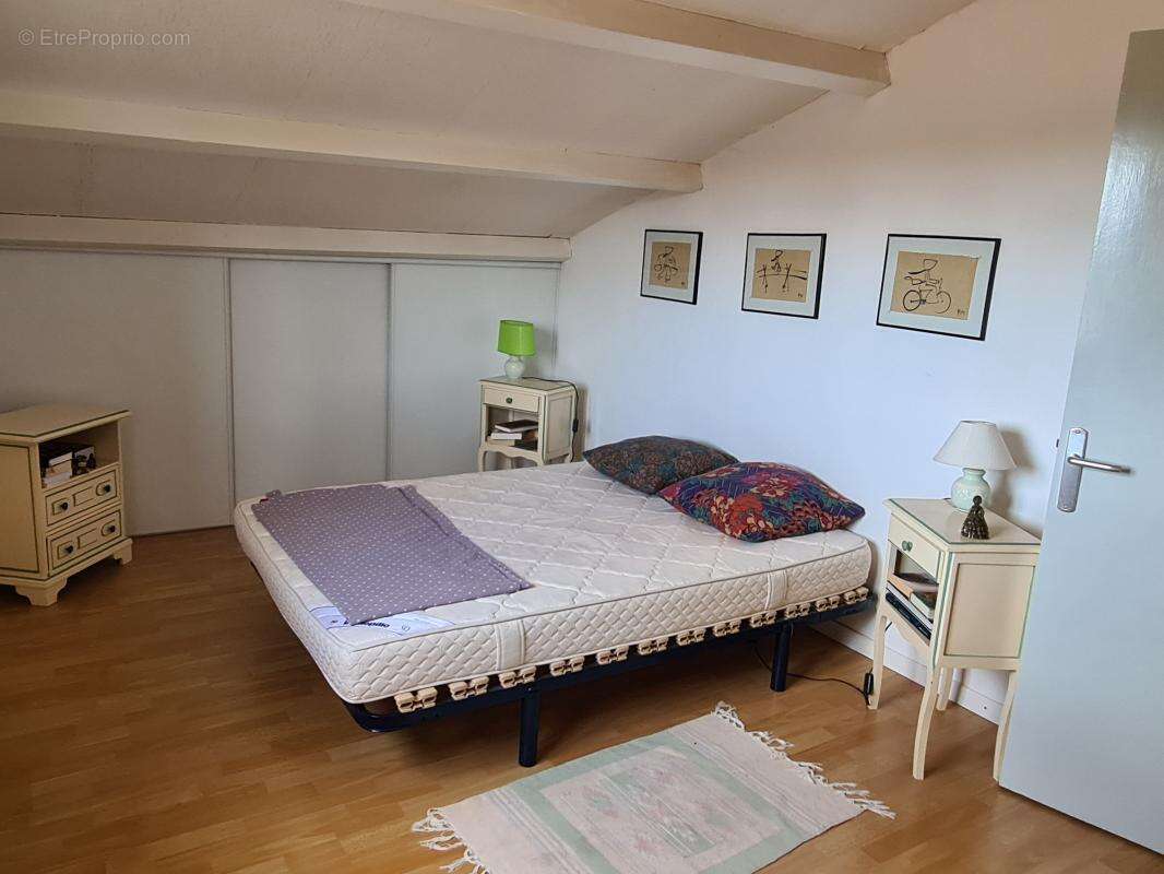 Maison à LABLACHERE