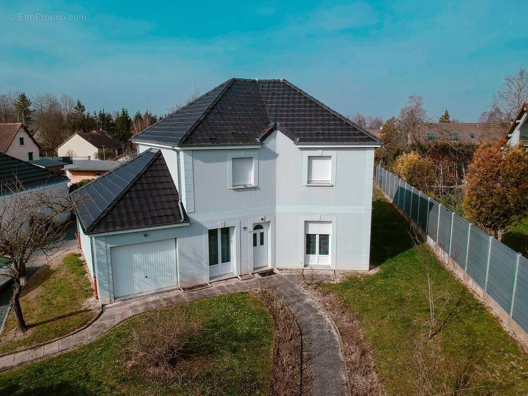Photo 1 - Maison à MERY-SUR-SEINE