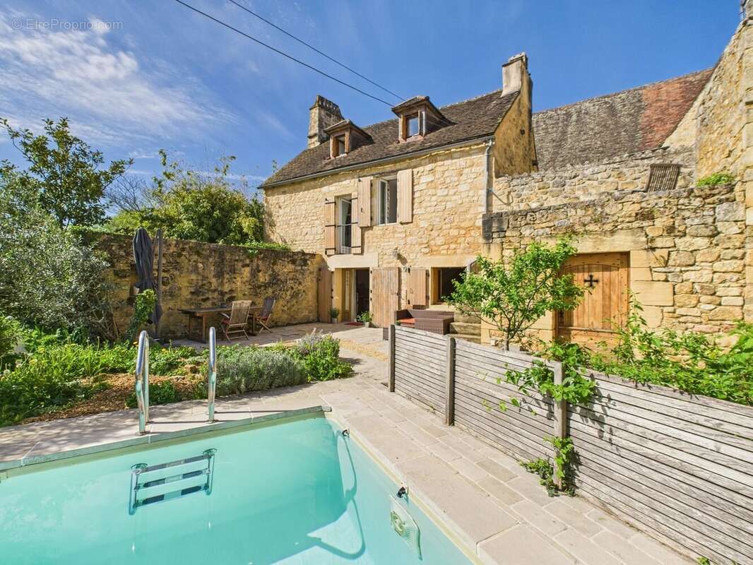 Maison à DOMME