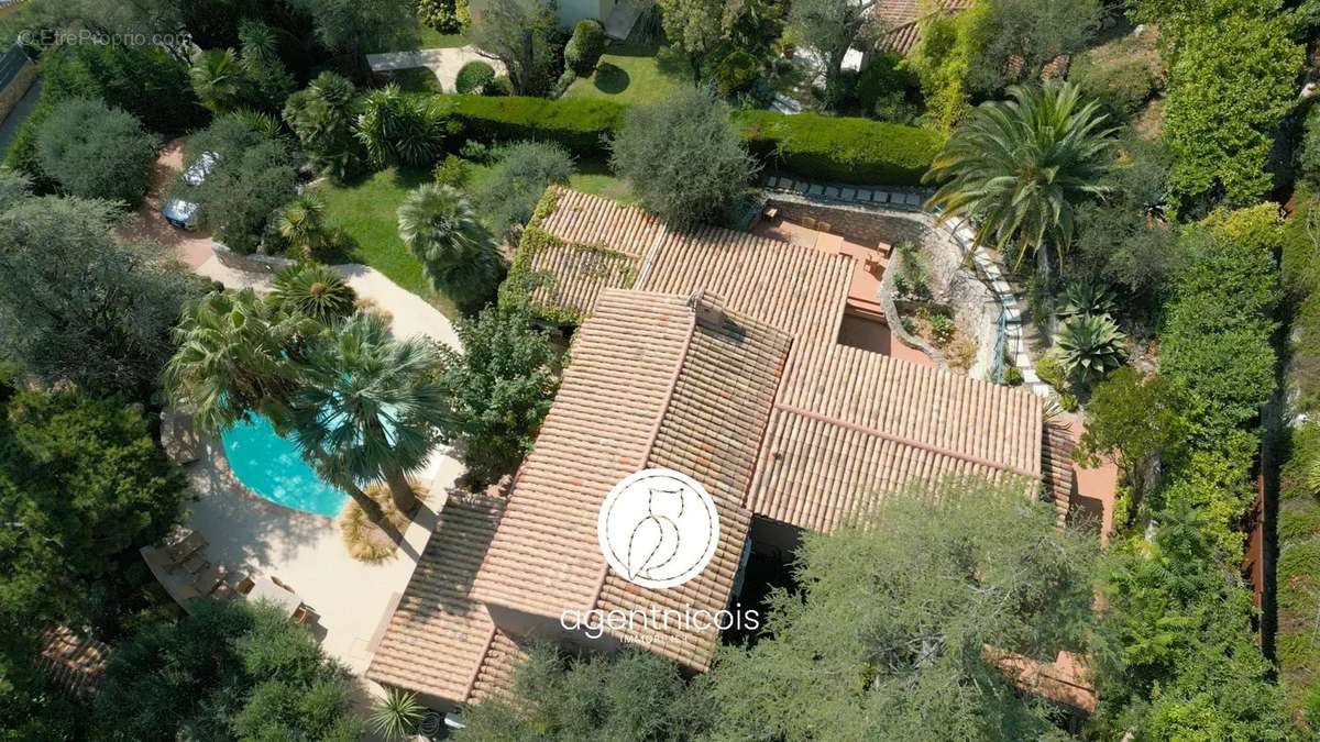 Maison à VILLEFRANCHE-SUR-MER