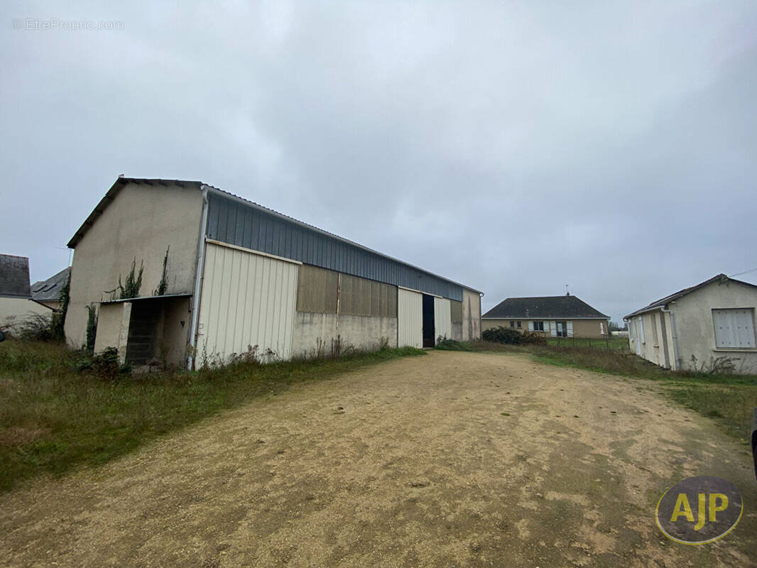 Appartement à ALLONNES