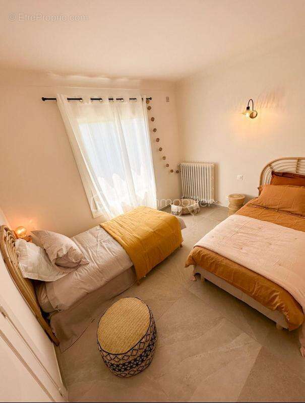 Maison à MOUGINS