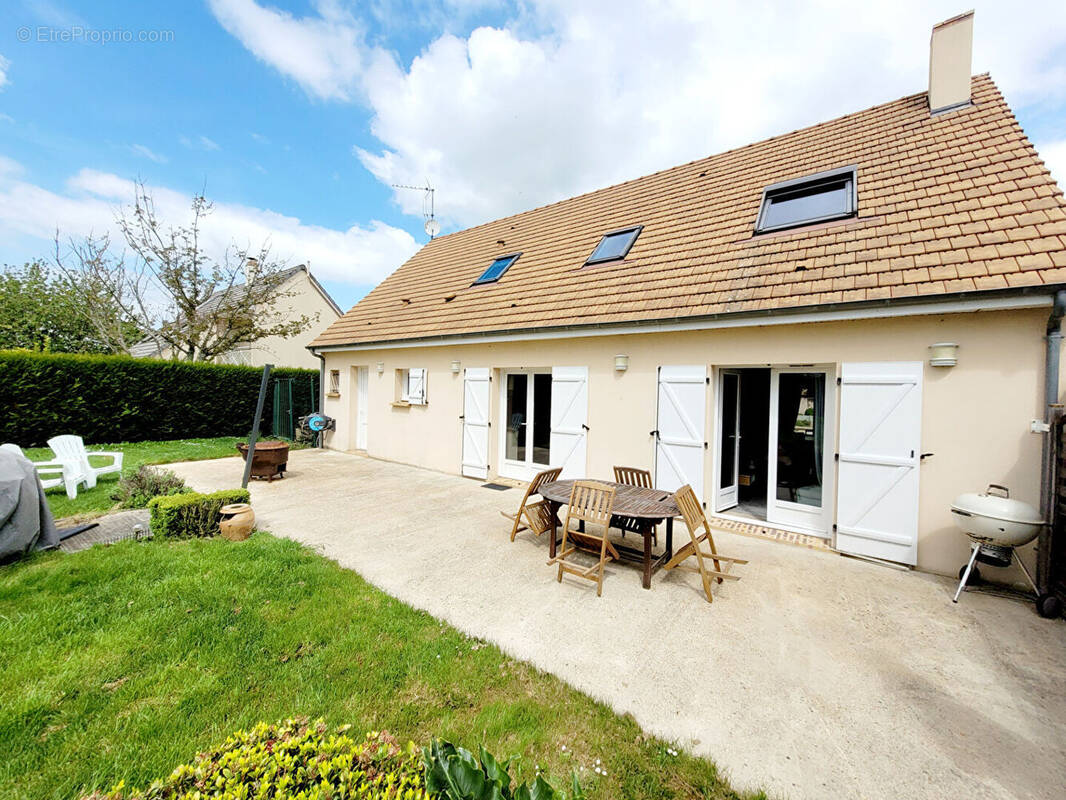 Maison à SAINT-GEORGES-SUR-EURE