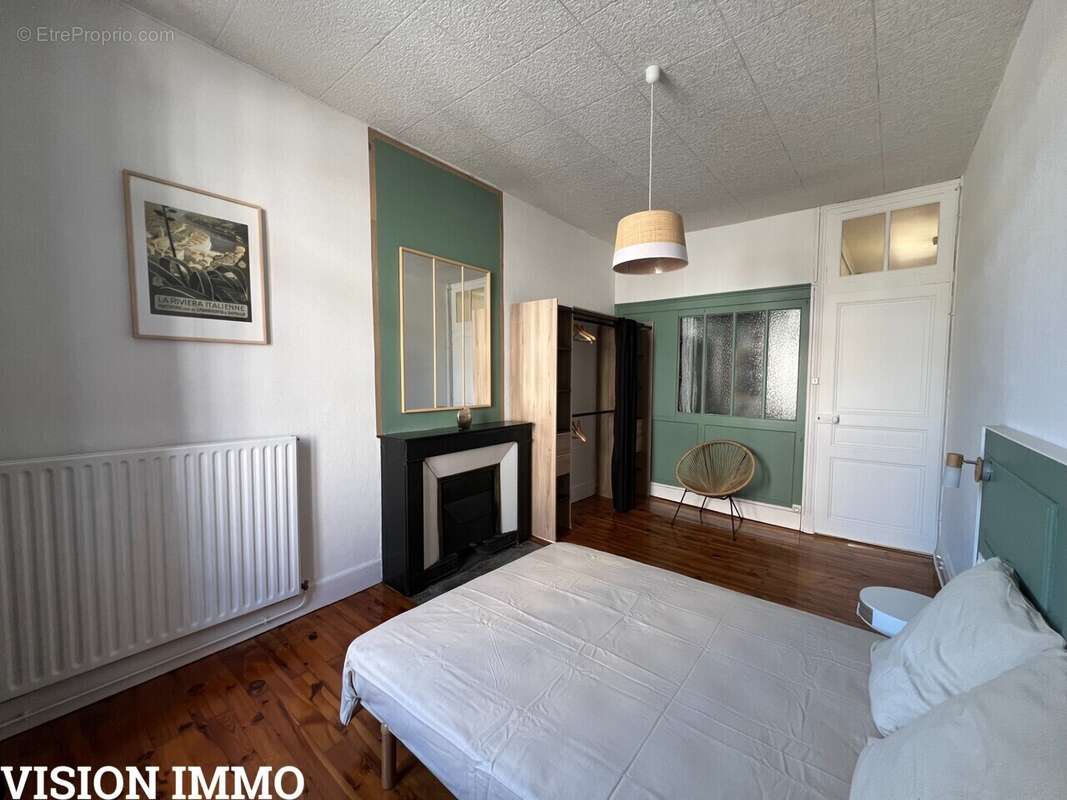 Appartement à RIVES
