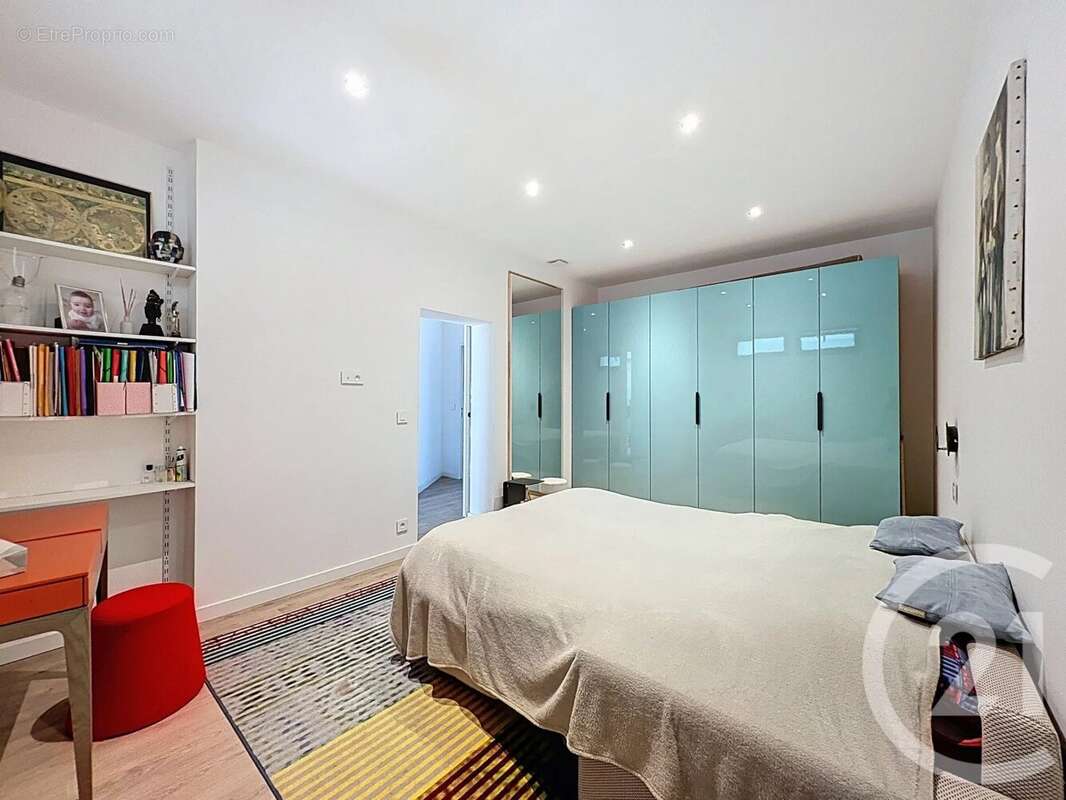 Maison à MOUGINS