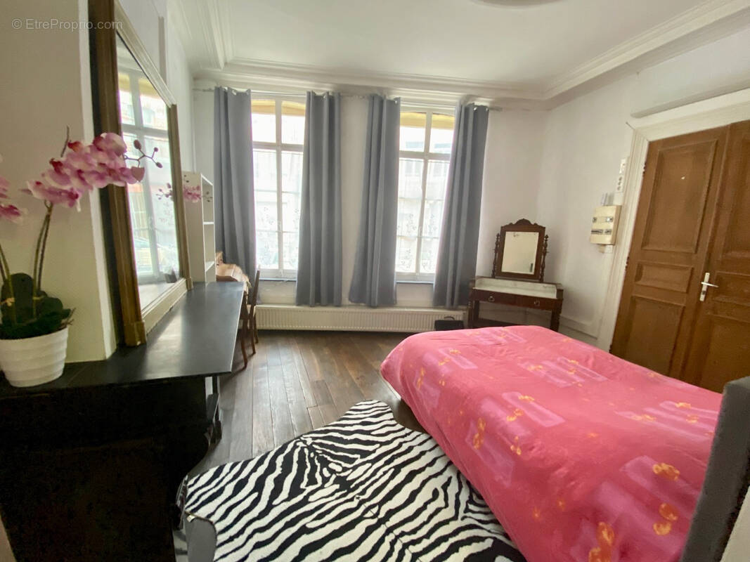 Appartement à AVESNES-SUR-HELPE