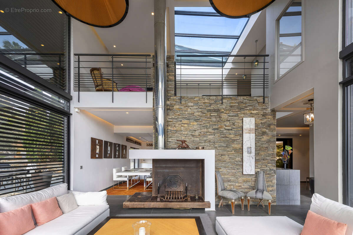 Maison à MOUGINS