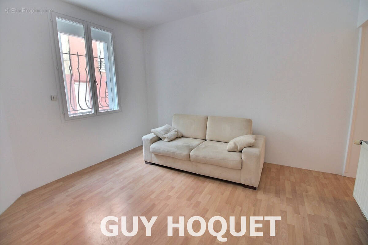 Appartement à SURESNES